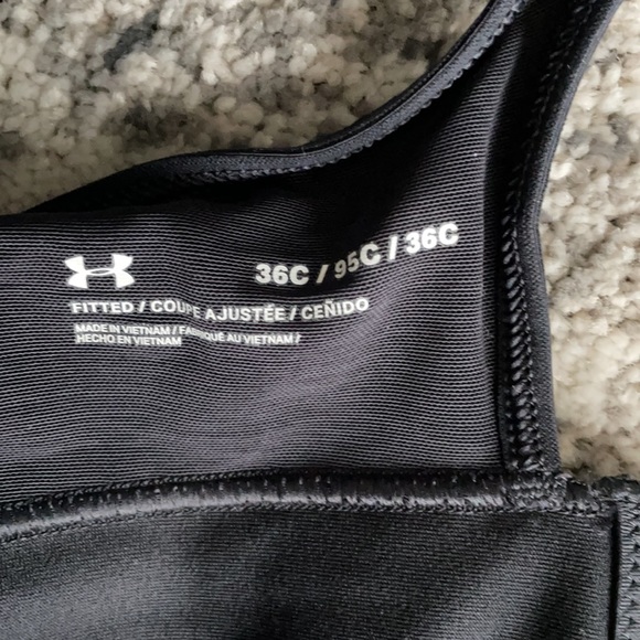 Under Armour SportsBra 36C - Picture 3 of 3